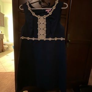 Lilly Pulitzer Size 10 Navy and Gold Shift Dress